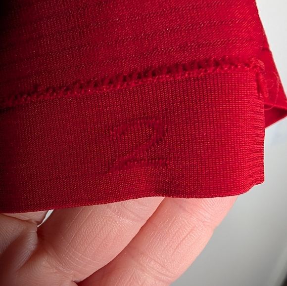 Lululemon Lunar New Year Swiftly Tech Long-Sleeve 2.0 *Waist Length Dark Red 2 - Picture 8 of 10